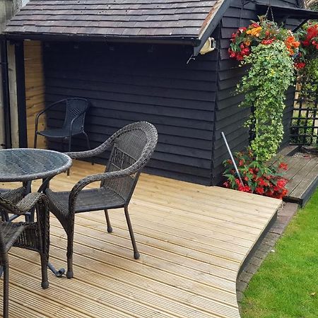 Riverside Lodge Pied A Terre Фордингбридж Екстериор снимка