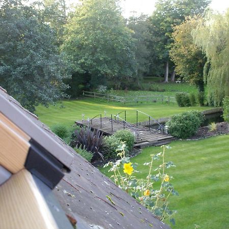 Riverside Lodge Pied A Terre Фордингбридж Екстериор снимка